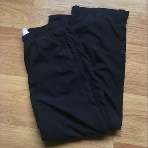 Women’s black nike sweatpants size medium